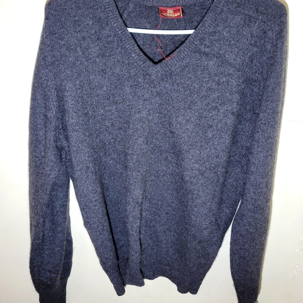Nordstrom 100% Cashmere V Neck For Men